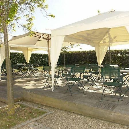 Hotel La Bonne Etape Évreux Zewnętrze zdjęcie